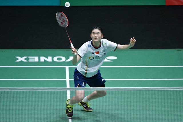 他经常利用 他经常利用